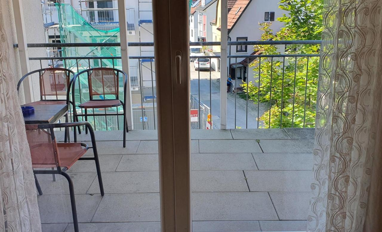 Outletcity Ferienwohnung 2 Metzingen  Zewnętrze zdjęcie